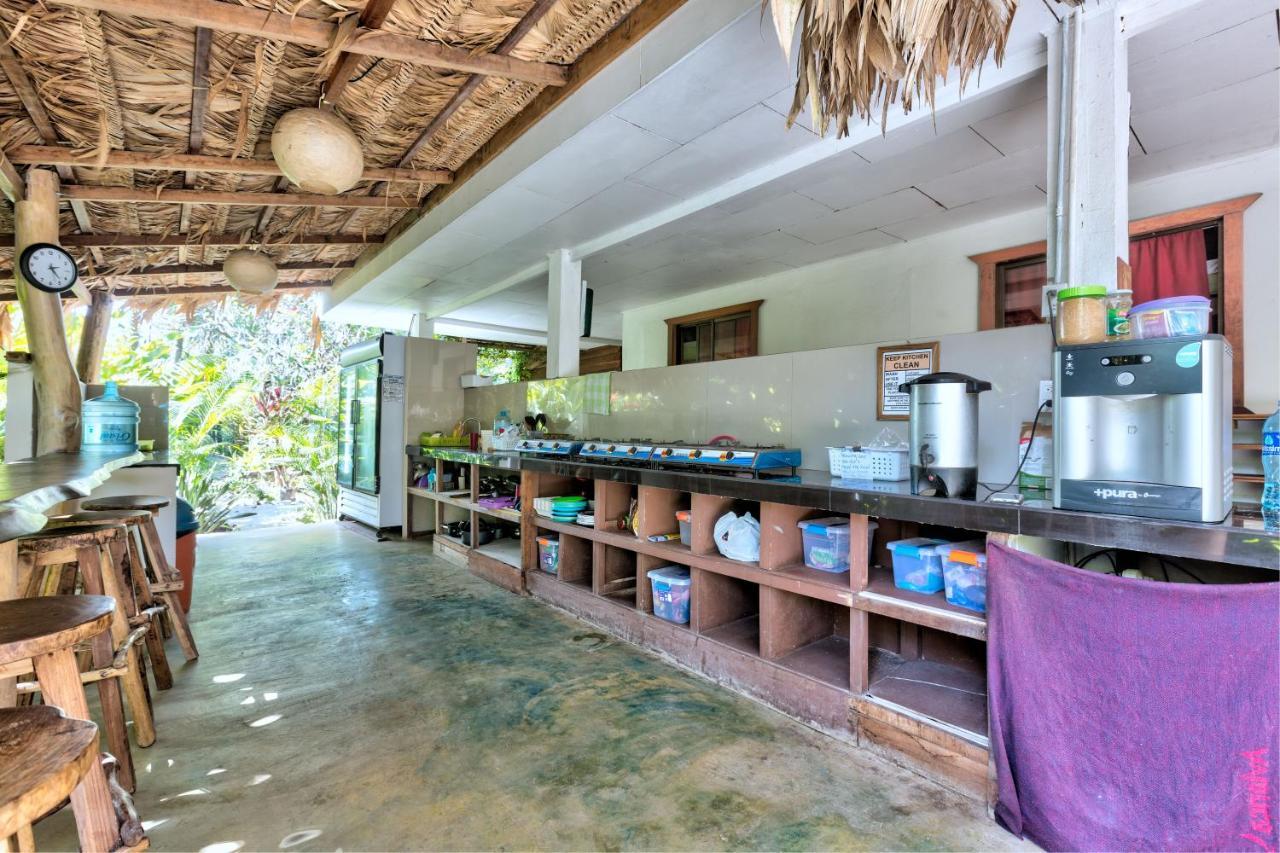 Playa 506 Beachfront Hostel Puerto Viejo de Talamanca Екстер'єр фото